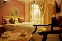 โคมาส ลอดจ์ Hotel มาเล ภายนอก รูปภาพ